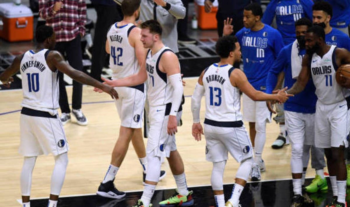 mavs win lac 
